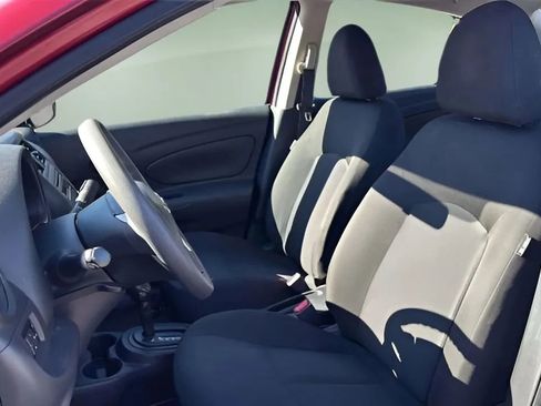 Used 2018 Nissan Versa S Plus image 24