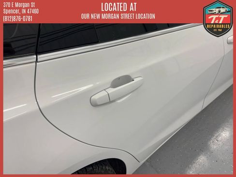 Used 2024 Chevrolet Malibu RS FWD image 25