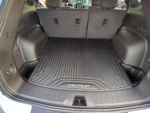Used 2024 Chevrolet Blazer LT w/ Convenience Package FWD image 24