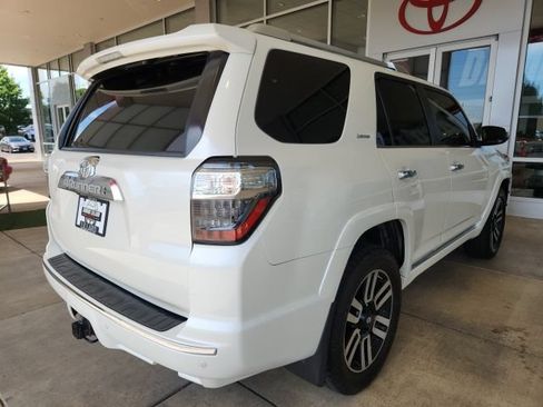 Used 2016 Toyota 4Runner Limited AWD/4WD image 13
