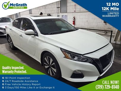 Used 2022 Nissan Altima 2.5 SV w/ SV Premium Package