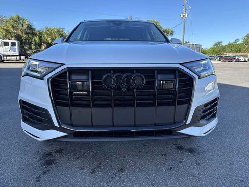 Used 2023 Audi Q7 2.0T Premium Plus w/ Premium Plus Package AWD/4WD image 11