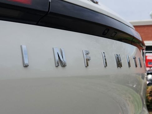Used 2025 INFINITI QX60 Luxe AWD/4WD image 32