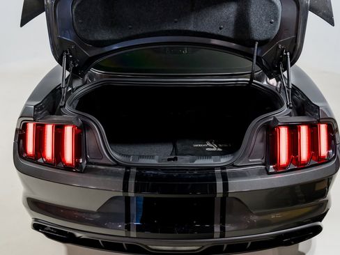 Used 2017 Ford Mustang GT Premium w/ Equipment Group 401A image 40