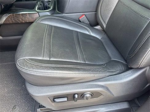 Used 2021 GMC Sierra 2500 Denali w/ Denali Ultimate Package image 21