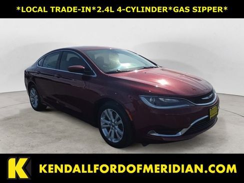 Used 2015 Chrysler 200 Limited w/ Convenience Group image 7