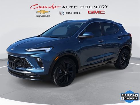 Used 2025 Buick Encore GX Sport Touring image 1