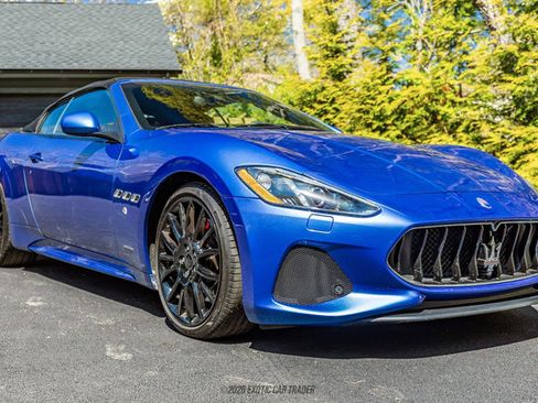 Used 2018 Maserati GranTurismo Sport RWD image 19