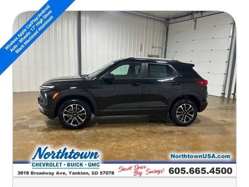 New 2026 Chevrolet TrailBlazer LT image 2