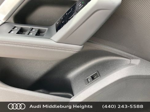 New 2025 Audi Q5 Premium Plus image 13