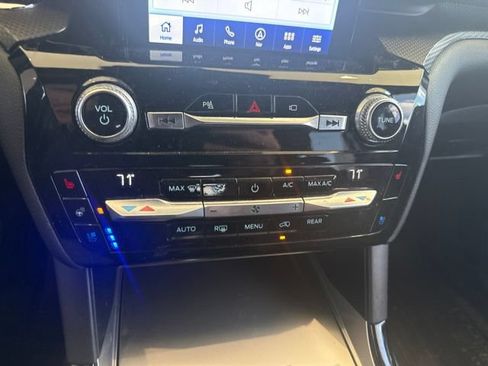 Used 2021 Ford Explorer ST w/ Equipment Group 401A AWD/4WD image 24
