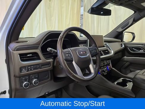 Used 2022 GMC Yukon SLT w/ SLT Luxury Package AWD/4WD image 17