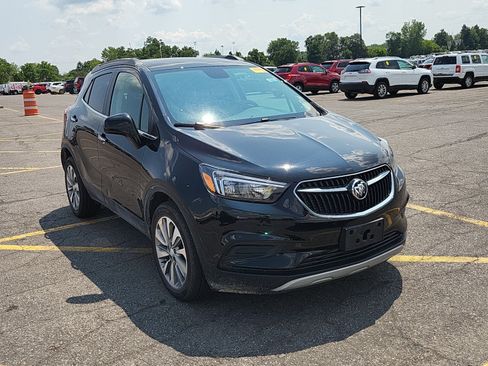 Used 2020 Buick Encore Preferred FWD image 4