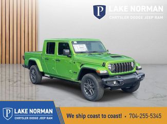 New 2025 Jeep Gladiator Sport video 1