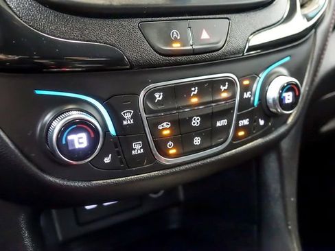 Certified 2023 Chevrolet Equinox RS w/ LPO, Floor Liner Package FWD image 23