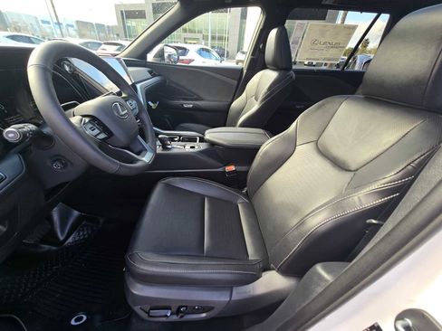 New 2026 Lexus TX 350 AWD image 25