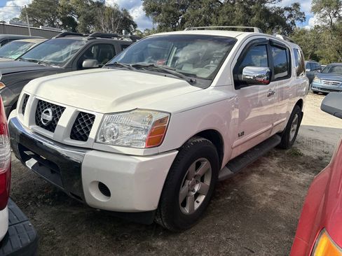 Used 2005 Nissan Armada SE image 1