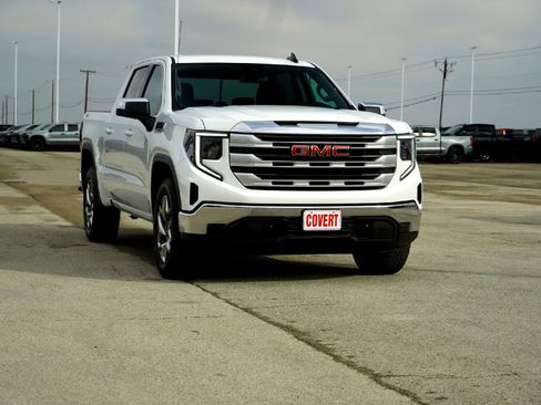 Used 2024 GMC Sierra 1500 SLE image 5