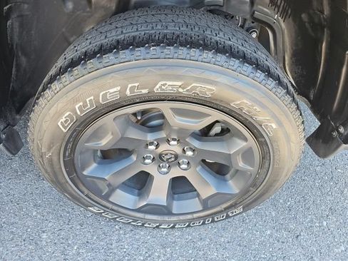 Used 2025 RAM 1500 Big Horn AWD/4WD image 20