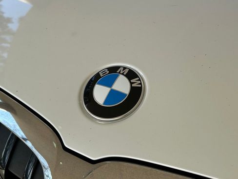 Used 2019 BMW 330i Sedan w/ Driving Assistance Package image 26