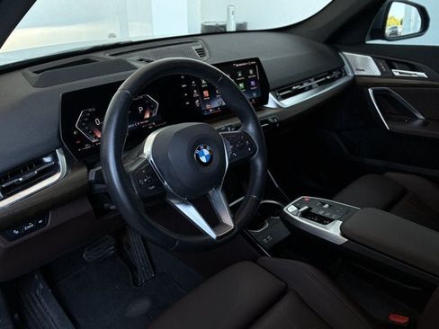Used 2023 BMW X1 xDrive28i w/ Premium Package AWD/4WD image 11
