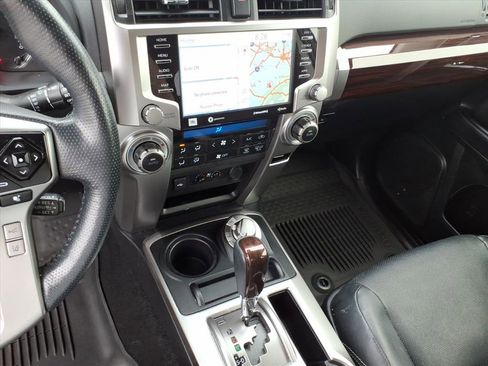 Used 2023 Toyota 4Runner Limited AWD/4WD image 36
