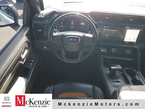 Used 2023 GMC Sierra 1500 AT4 w/ AT4 Premium Package AWD/4WD image 25