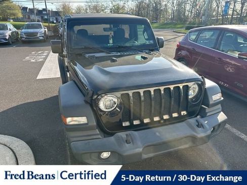 Used 2021 Jeep Wrangler Sport image 15