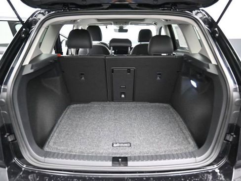 New 2026 Volkswagen Taos SE AWD/4WD image 12
