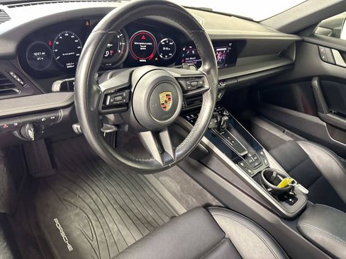 Used 2023 Porsche 911 Carrera w/ Premium Package RWD image 18