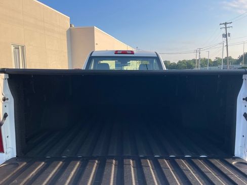 Used 2025 Chevrolet Silverado 1500 W/T AWD/4WD image 21