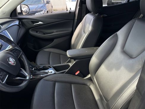 Used 2023 Buick Encore GX Essence w/ Experience Buick Package image 10