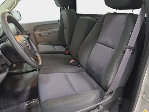 Used 2010 GMC Sierra 1500 W/T RWD image 10