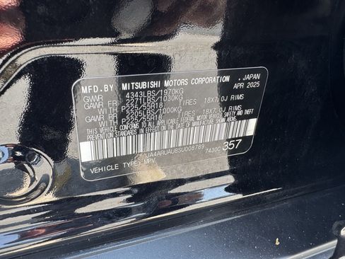Used 2025 Mitsubishi Outlander Sport AWD image 30