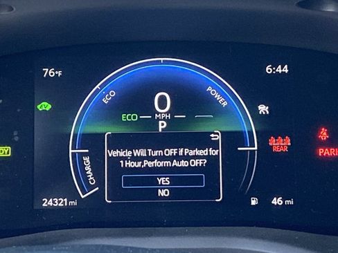 Used 2025 Toyota Camry SE FWD image 22