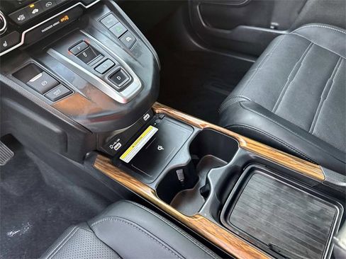 Used 2021 Honda CR-V Touring image 25