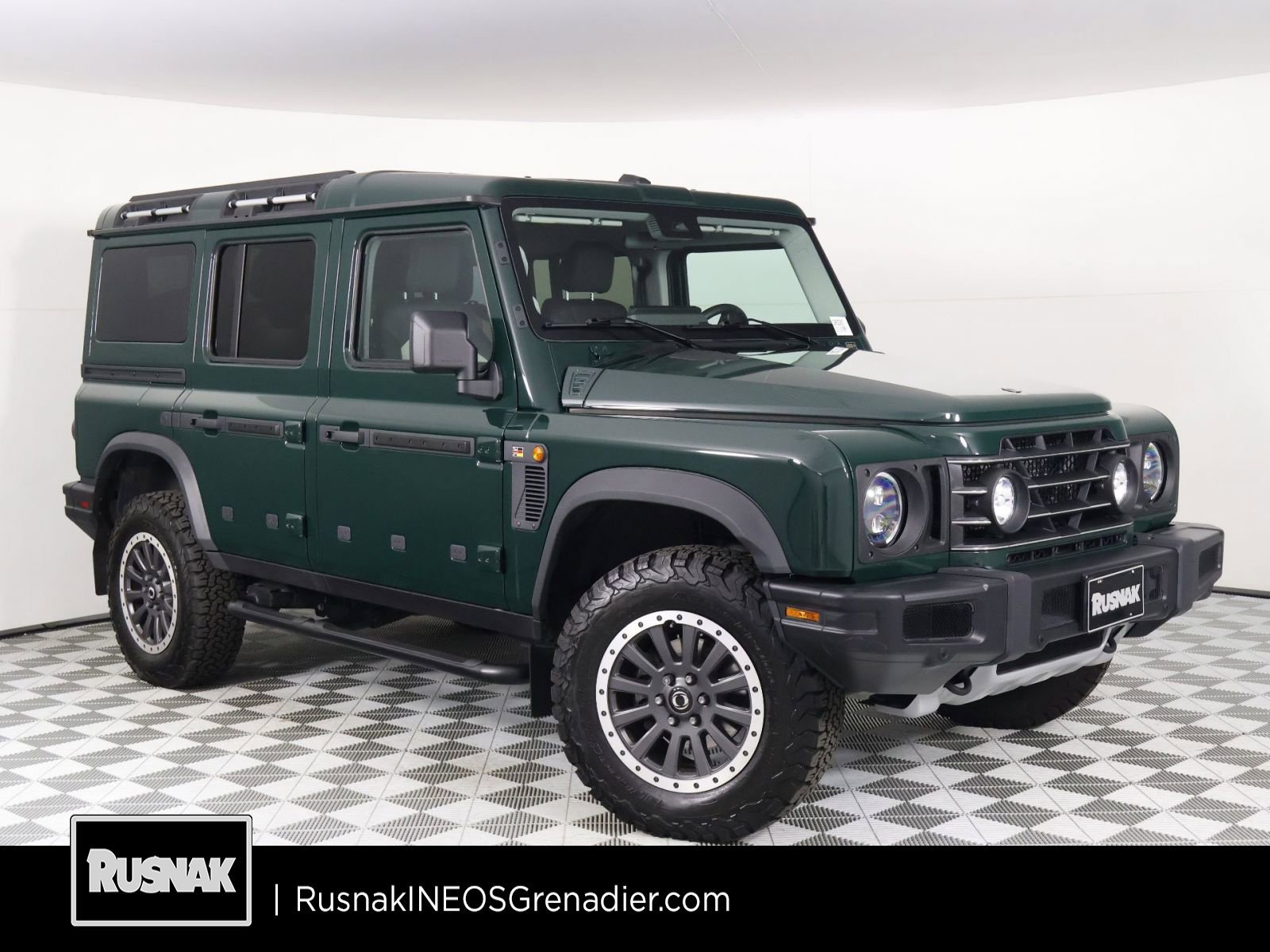 Used 2025 INEOS Grenadier Station Wagon AWD/4WD image 1