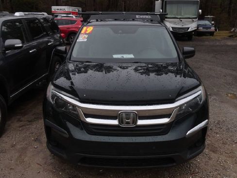 Used 2019 Honda Pilot LX image 2