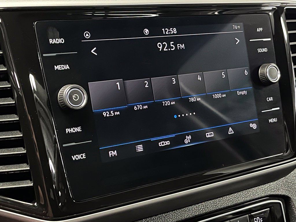 Used 2023 Volkswagen Atlas SE w/ Panoramic Sunroof Package FWD image 30