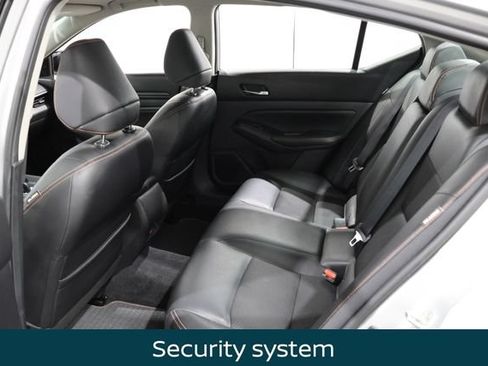 Certified 2020 Nissan Altima 2.5 SR w/ Premium Package AWD/4WD image 11