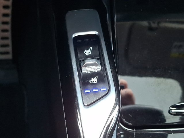 Used 2022 Kia Sorento AWD image 30