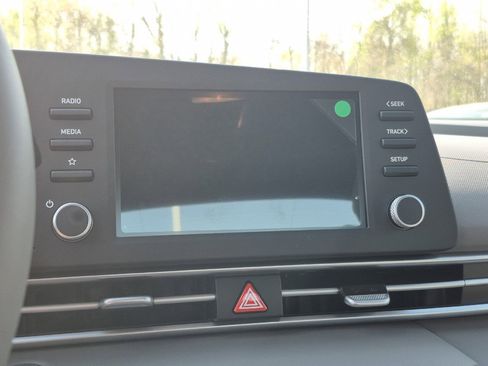 New 2026 Hyundai Elantra Sport FWD image 28