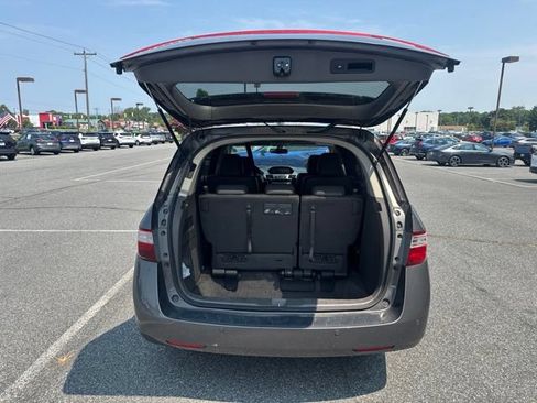 Used 2013 Honda Odyssey Touring image 8
