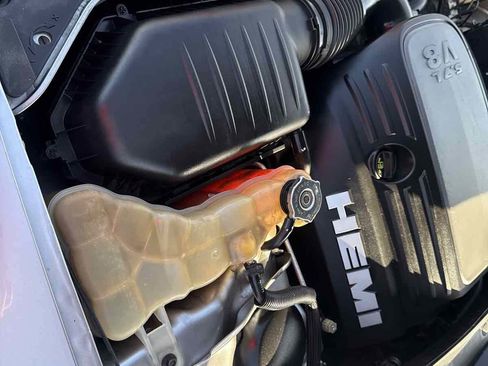 Used 2015 Dodge Charger R/T RWD image 25