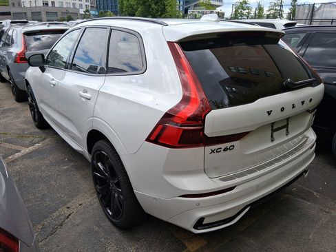 New 2026 Volvo XC60 T8 Ultra w/ Protection Package Premier AWD/4WD image 4