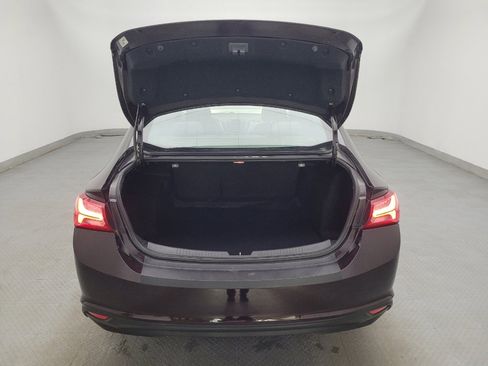 Used 2021 Chevrolet Malibu LT image 29