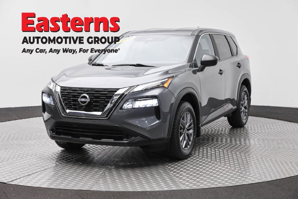 Used 2023 Nissan Rogue S AWD/4WD image 1
