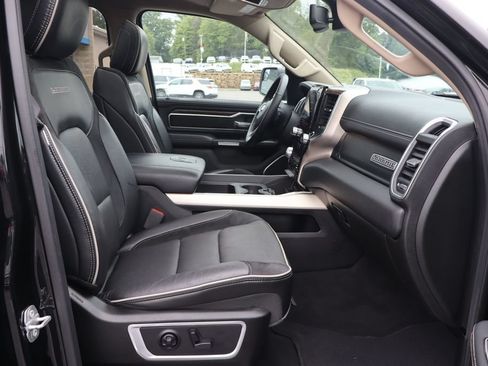 Used 2019 RAM 1500 Laramie AWD/4WD image 26