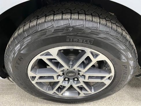Used 2025 Ford Expedition Max Active AWD/4WD image 15