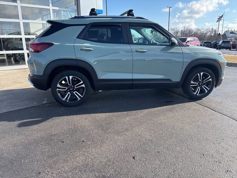 Certified 2025 Chevrolet TrailBlazer LT w/ Convenience Package image 8